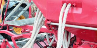 Tubi flessibili idraulici: consigli per la manutenzione e la pulizia tubi flessibili